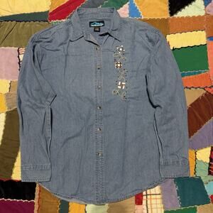 Women’s Tri Mountain Embroidered Chest Hit Denim Button Up Long Sleeve Large